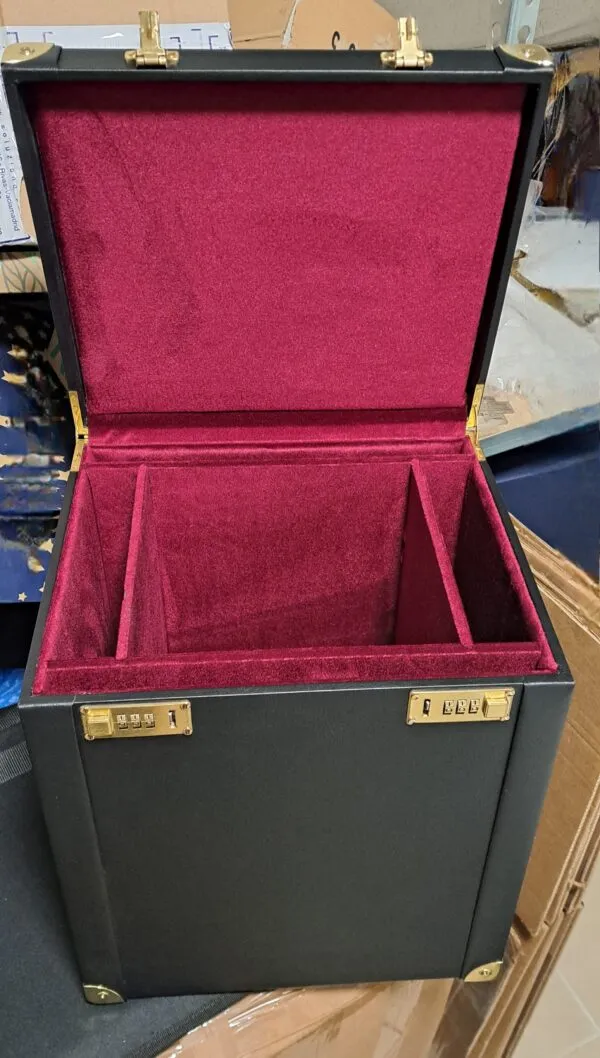 Maletín juego cáliz Cordero y patena Grande - Imagen 3